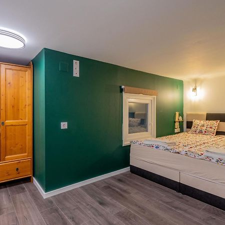 Full Equipment Designed Apartment In The Heart Of Budapest For 4 People Esterno foto