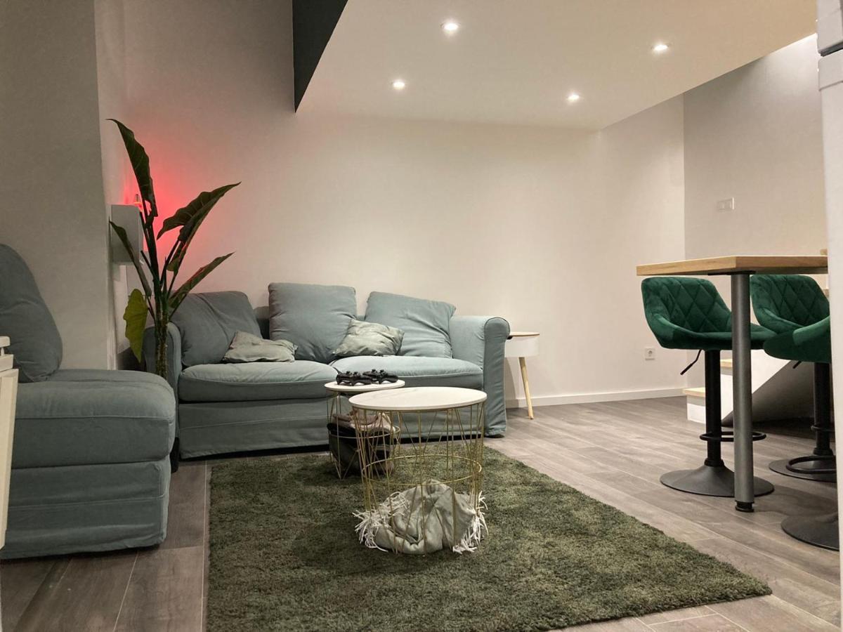 Full Equipment Designed Apartment In The Heart Of Budapest For 4 People Esterno foto