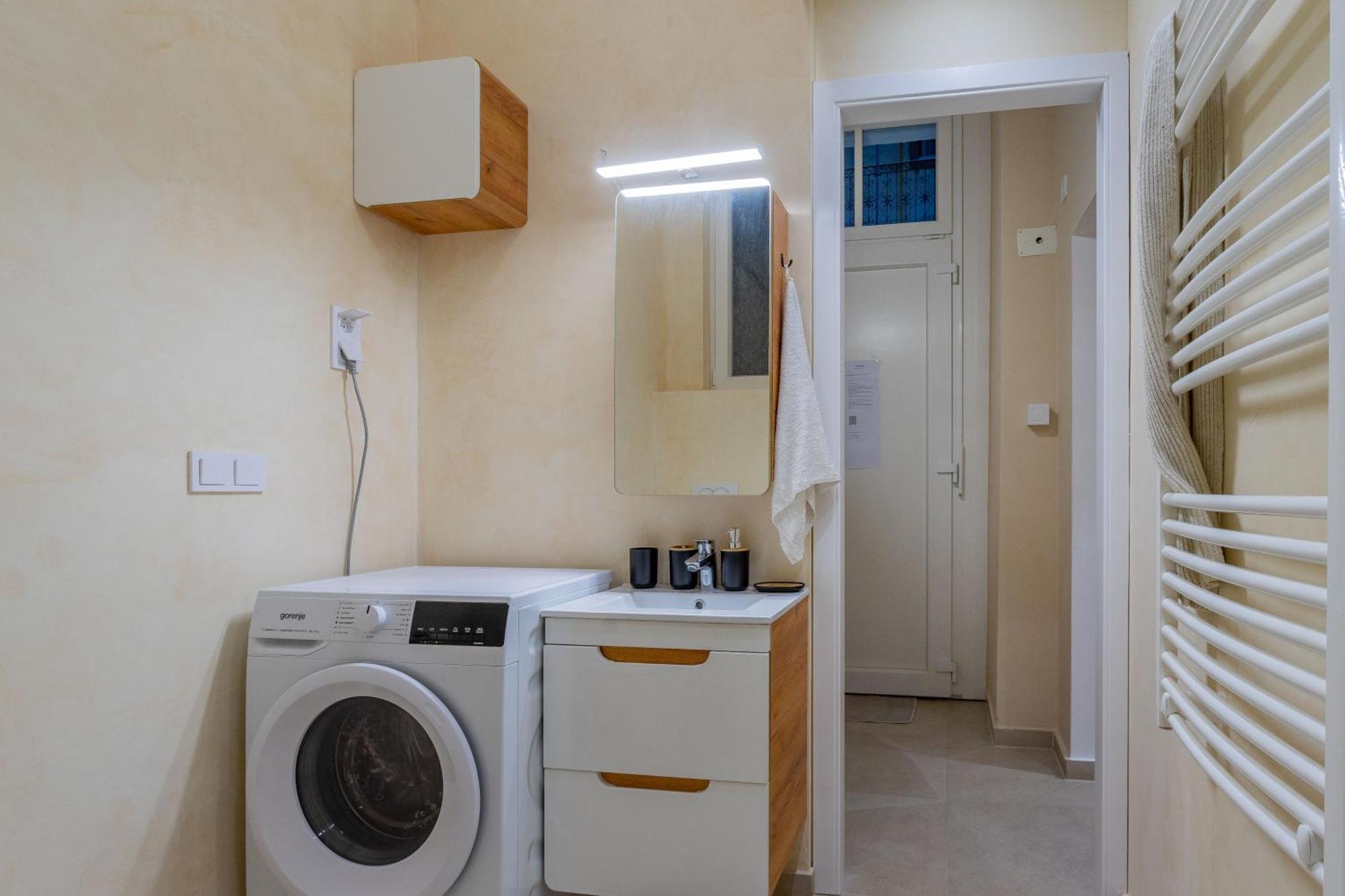Full Equipment Designed Apartment In The Heart Of Budapest For 4 People Esterno foto