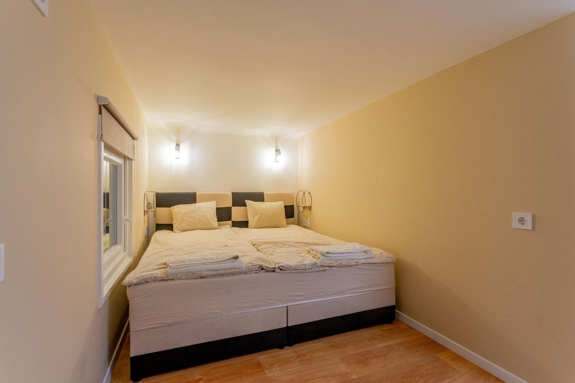 Full Equipment Designed Apartment In The Heart Of Budapest For 4 People Esterno foto